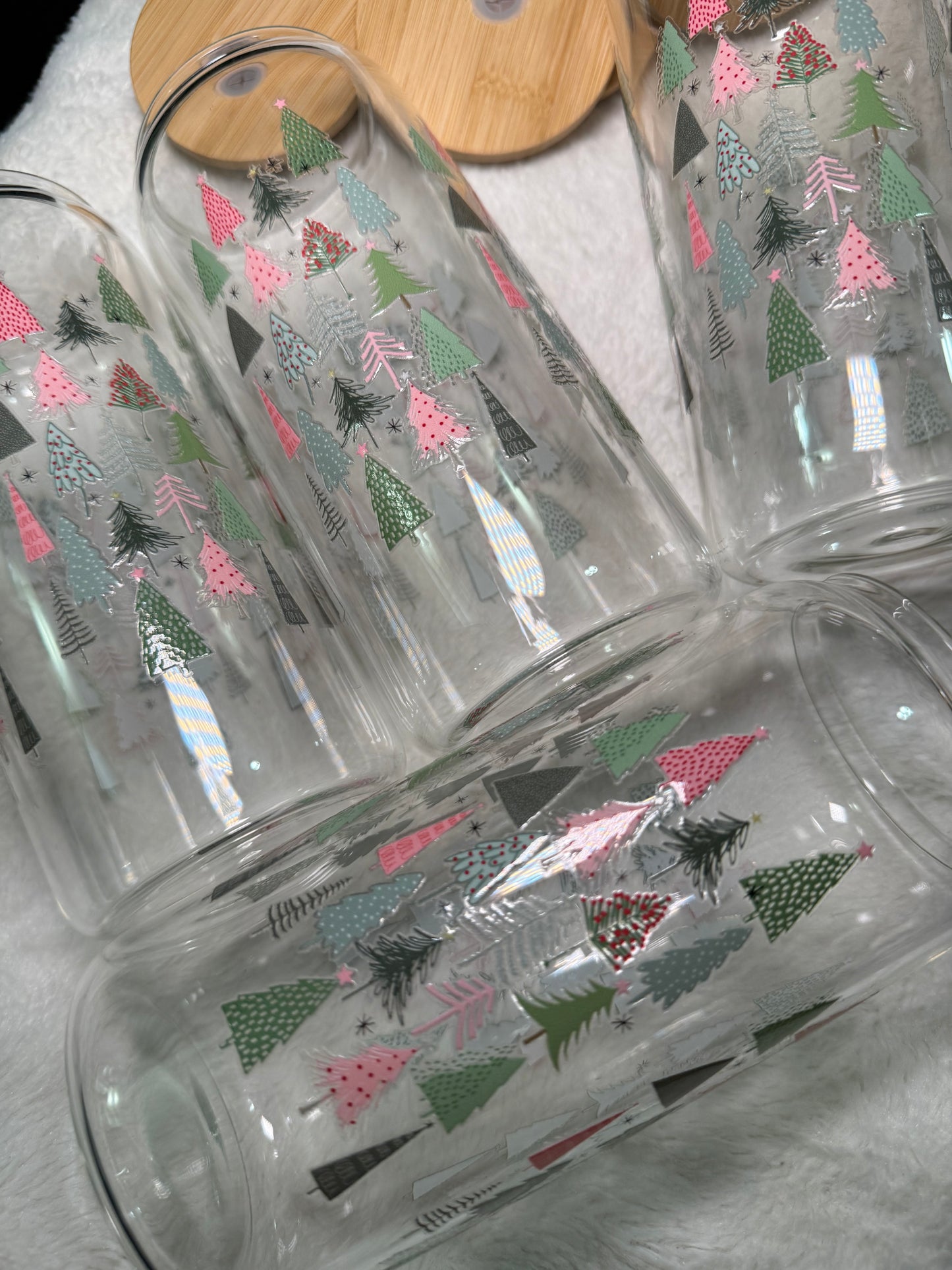 Pinkish Christmas Trees beercan glasscup set | 20 oz