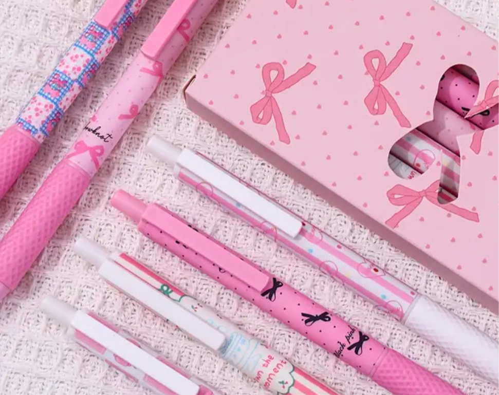 Pink Bow Knot Quick-Dry Pen | 1 piece | Limited Stocks