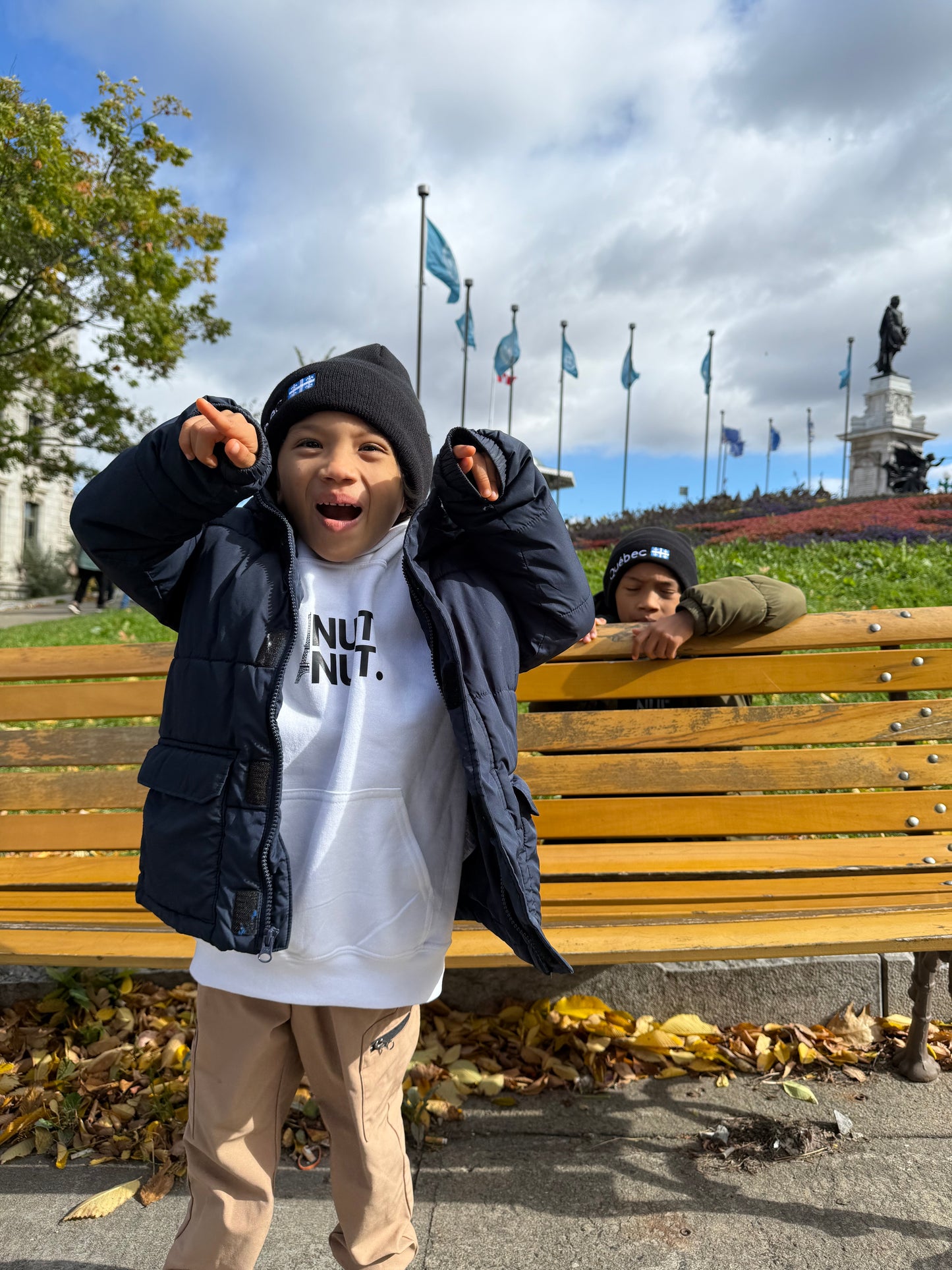 Nuit.Nuit.Eiffel Tower Hoodie pocket size center chest| YOUTH/KID Unisex size