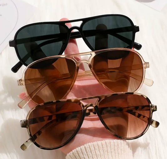 Super Chic Sunglasses | plastic lightweight | double bridge fashion sunglasses | adult size | 1 piece | low stock