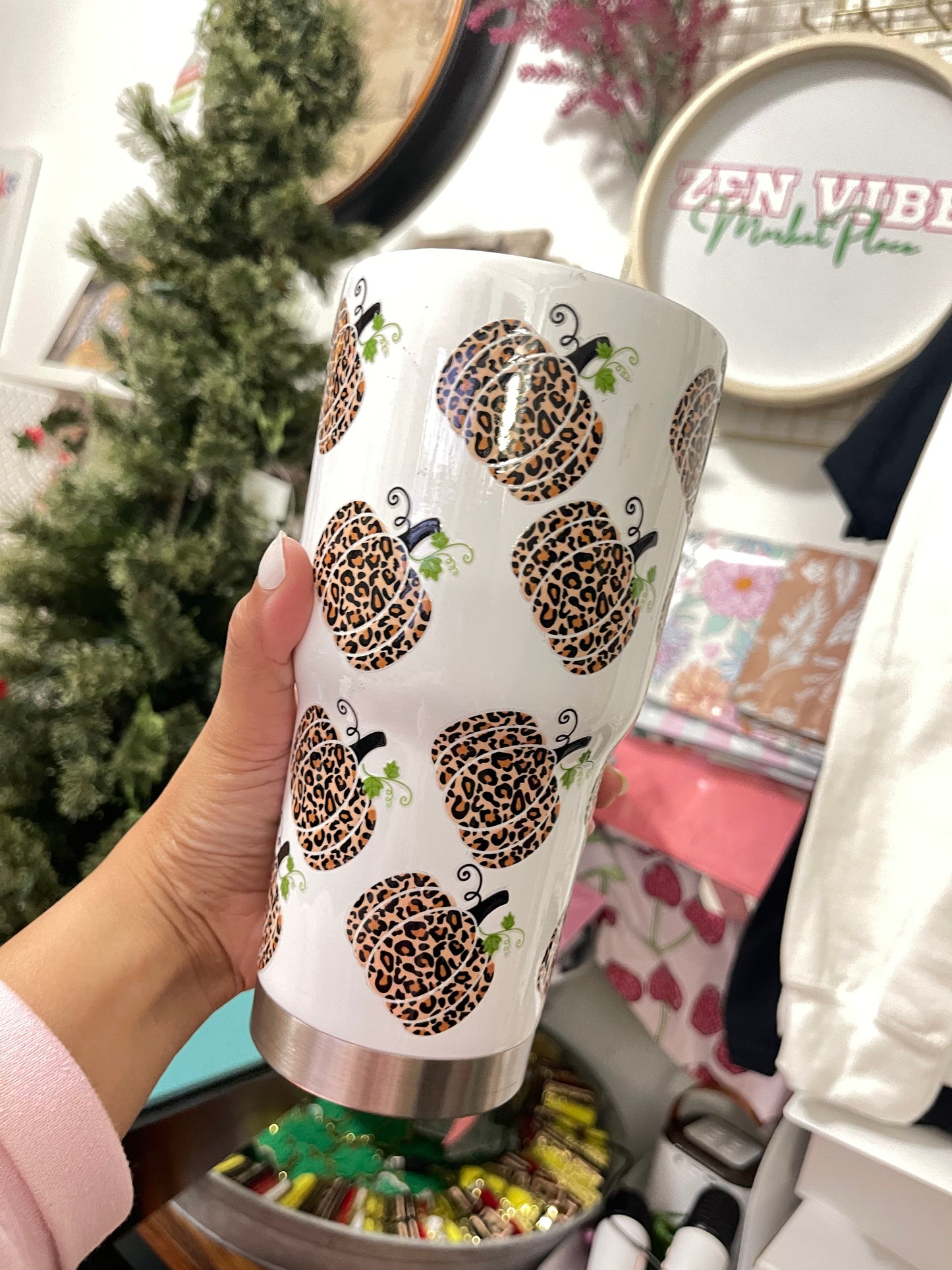 Leopard Pumpkins Insulated Tumbler with Lid | Hot/Cold | 30fl oz | White