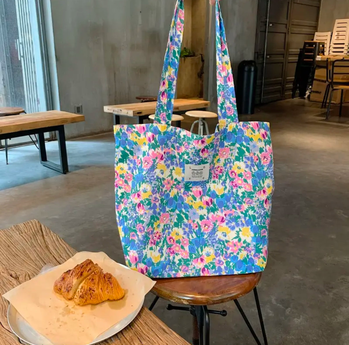 Floral Printed Tote | Large | limited stocks