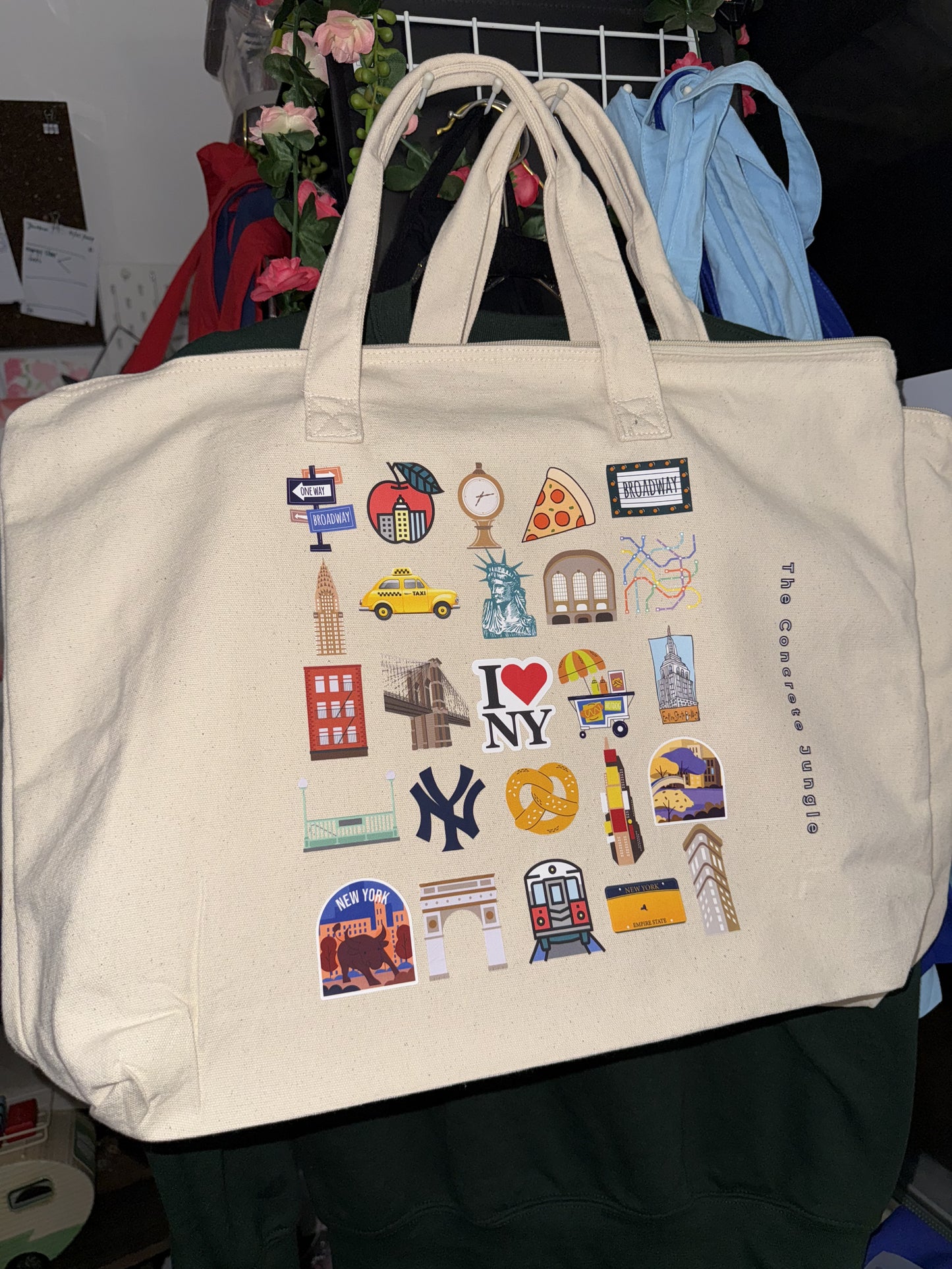 The Concrete Jungle-Best of NYC Canvas Tote with zipper | Large size | with small interior pocket