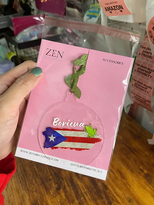 BORICUA+Coqui Ornament | BLACK font |Round Clear Acrylic | 3x3.5" | Accessories