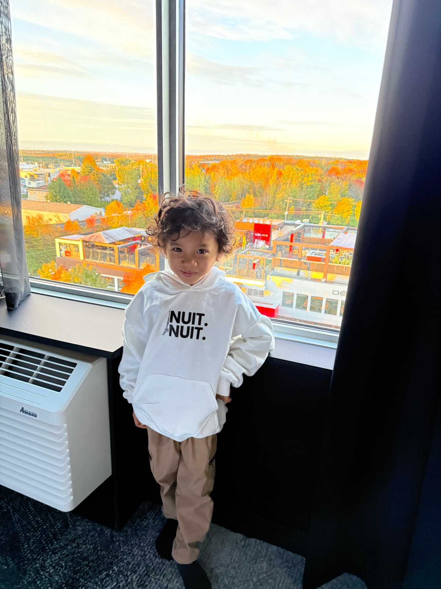Nuit.Nuit.Eiffel Tower Hoodie  pocket size center chest| YOUTH/KID Unisex size