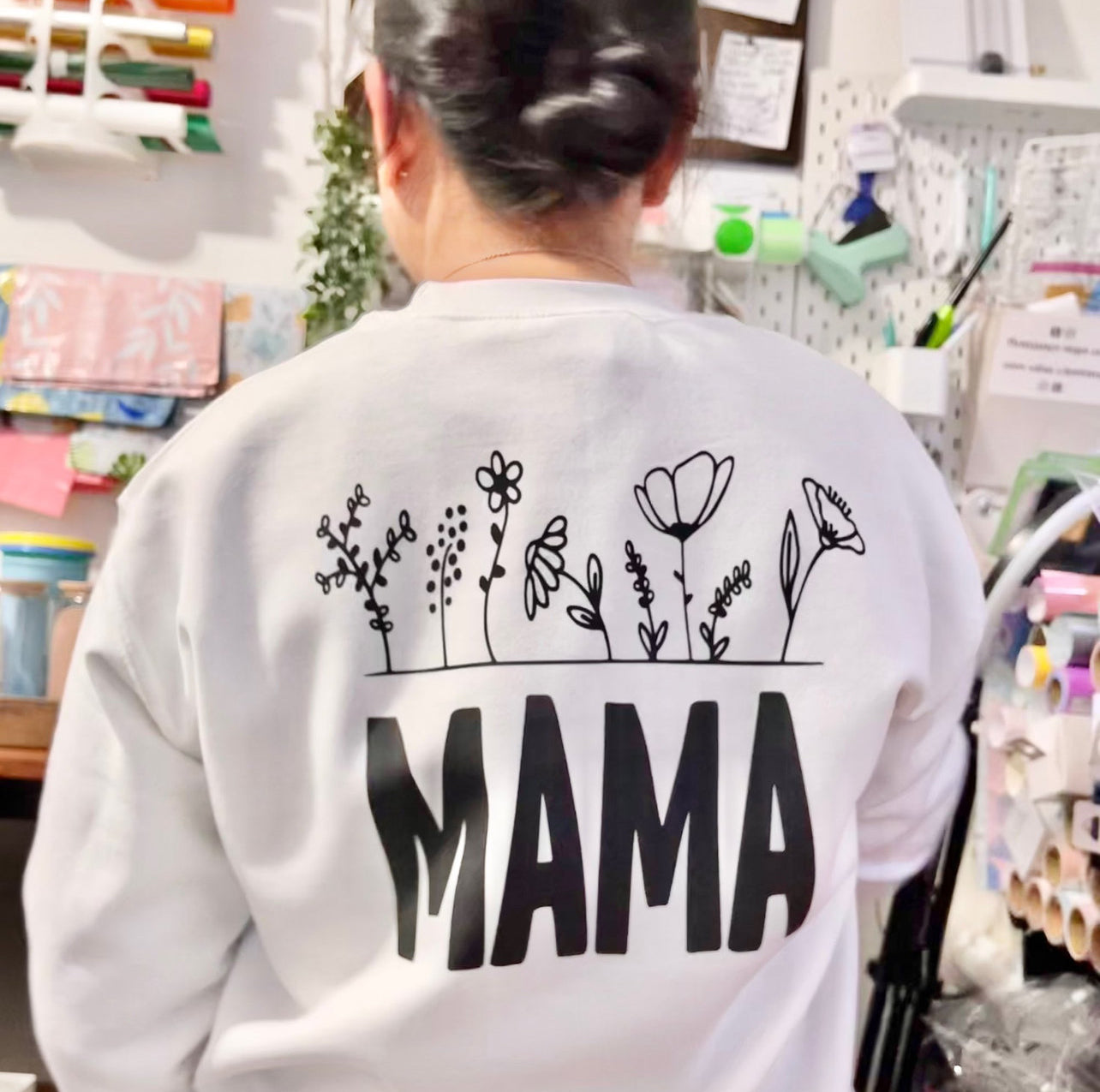 MAMA flowers got your back Sweatshirt | PRINT ON BACK PART ONLY + leaf on each wrist area | CLEARANCE
