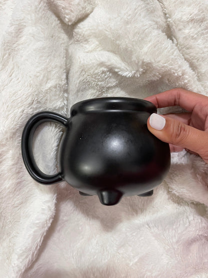 Trick or Treat Cauldron mug | Black | Stoneware | 15 fl oz | Limited Edition